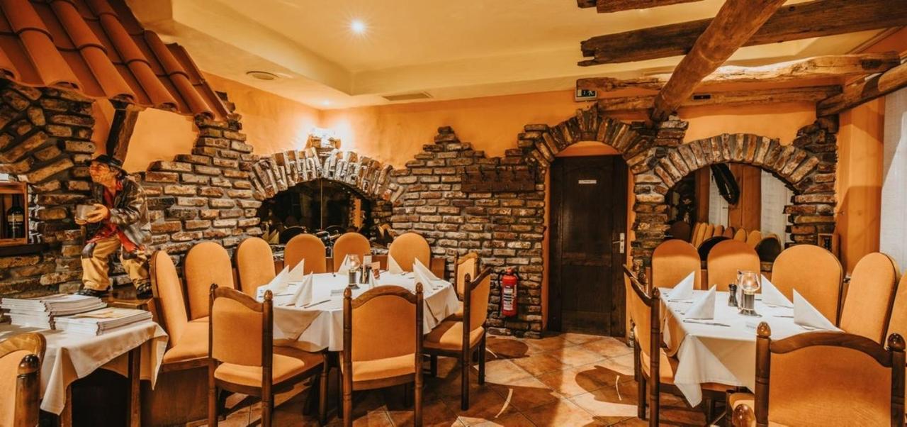 Hotel Restaurant Adria Stuben Bruehl Zewnętrze zdjęcie